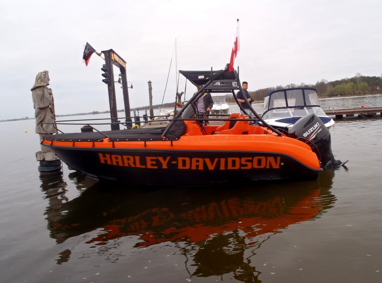 Szybka Ł&oacute;dź Motorowa Harley Davidson