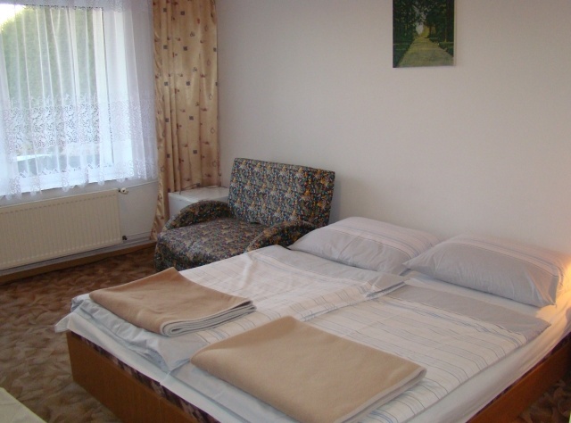 POKOJE DO WYNAJĘCIA ?v=1.0