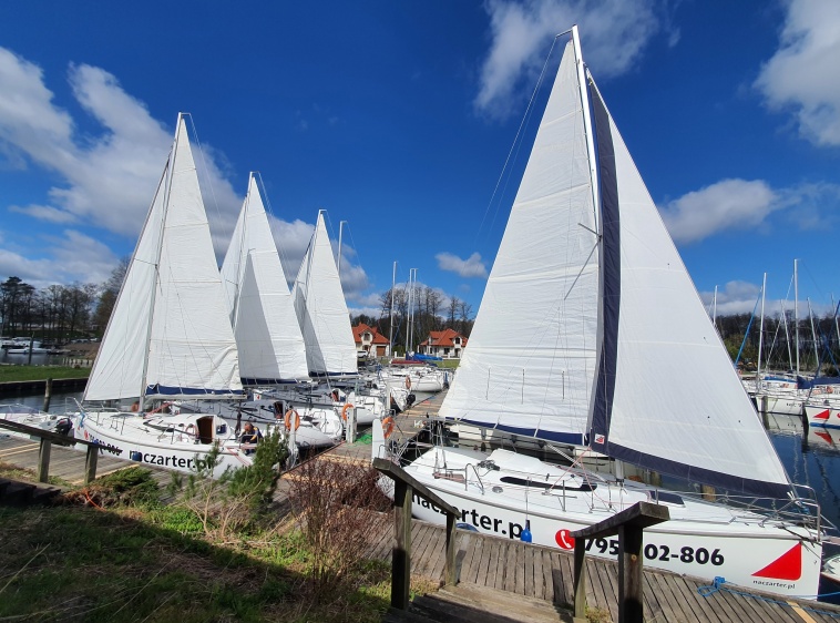 Czarter Jacht&oacute;w naczarter.pl